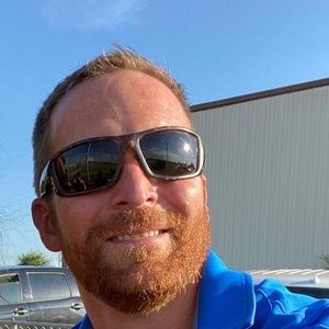 Meet your Posher, Kenneth